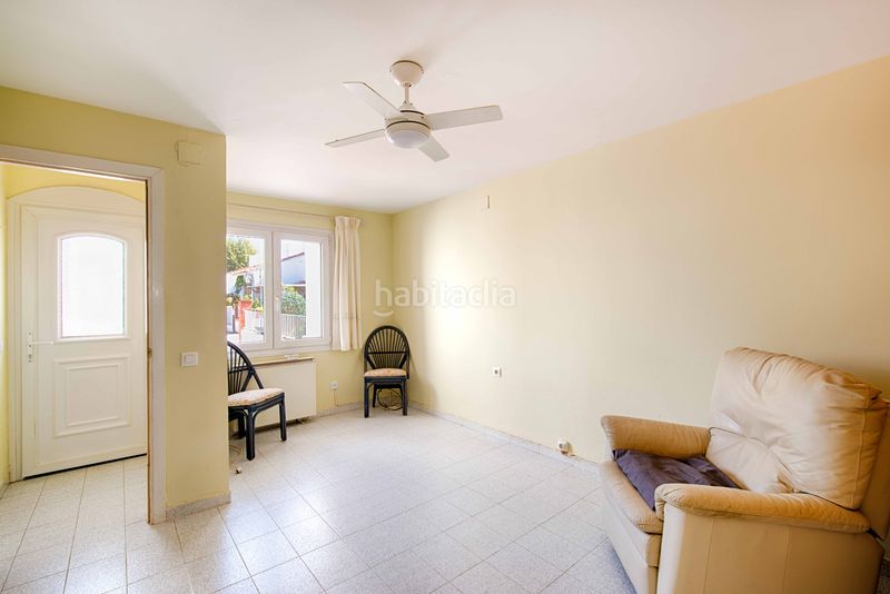 Foto 982b44a4-729c-4c2b-b9ca-26a8e0dee4b8. Casa adossada a Carlit - Montseny Empuriabrava