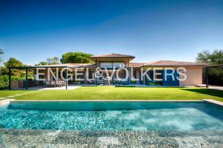 Chalet  Avinguda mas frigol. Conjunto de 3 casas de alto standing en el prestigioso golf de t