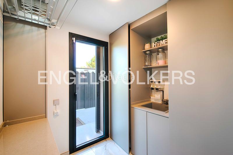 Foto 3b86fc3f-b225-4e5e-9cbb-5c23be2ea28b. Chalet with fireplace heating parking pool in Navata