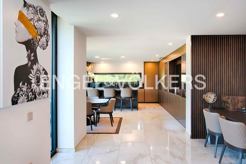 Foto 574fafb1-cd99-43fd-8129-13a1e68a8104. Chalet with fireplace heating parking pool in Navata