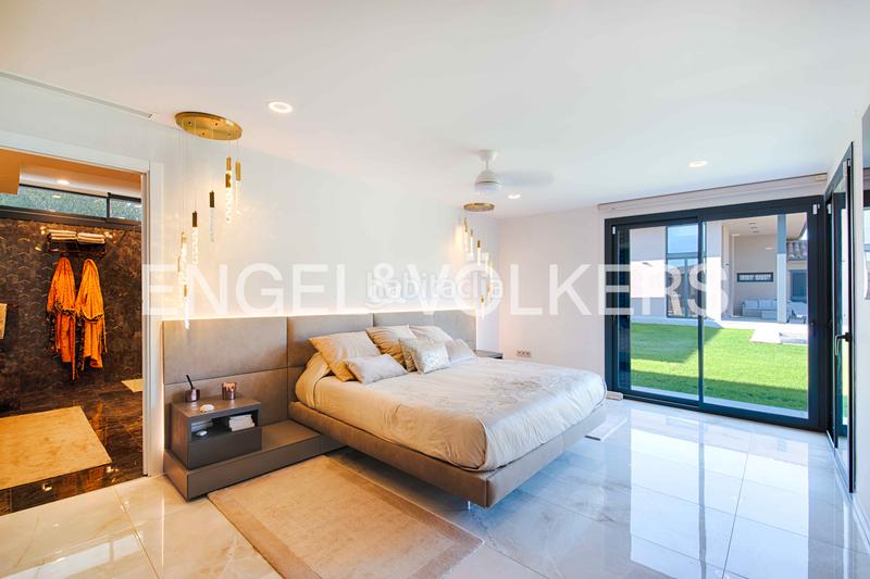 Foto ed6fc10f-8a80-4ed2-983a-9f8f77469dd8. Chalet with fireplace heating parking pool in Navata