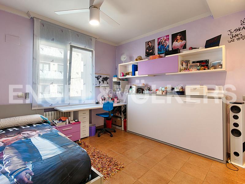 Foto fe313569-c2ea-4755-a367-2ad063fccc8c. Casa a schiera con camino riscaldamento parcheggio in Figueres