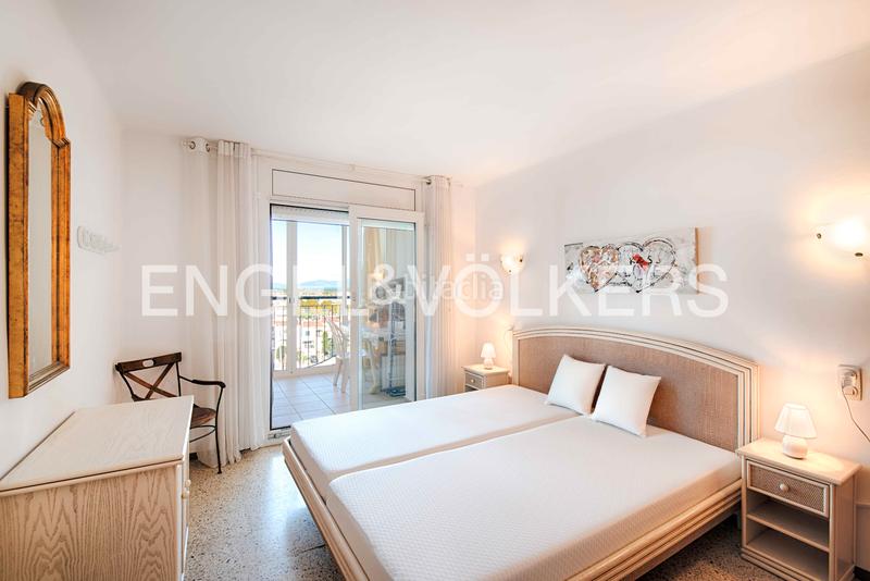 Foto 8b288966-e972-43e6-8470-66bec1691b64. Apartment in Salins - Cavall de Mar Empuriabrava