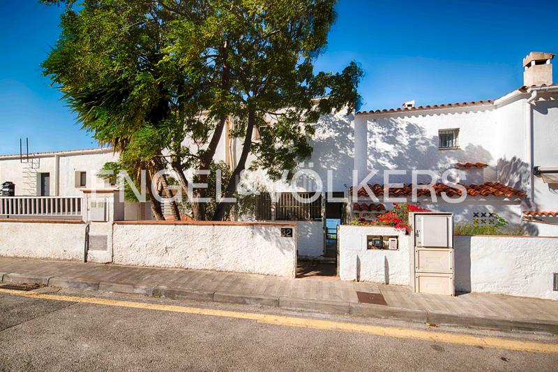 Foto 548cdc9a-ba10-4146-bb42-2ece14bcffe3. Reihenhaus in Puig Rom-Canyelles-Almadrava Roses