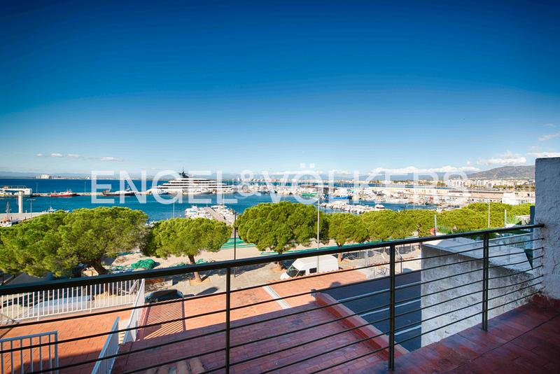 Foto 814becb6-82bb-4f79-b40f-633eecbdc2e9. Reihenhaus in Puig Rom-Canyelles-Almadrava Roses