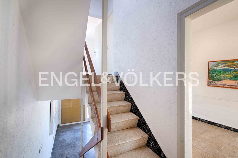 Foto f15506b3-e93a-438b-a38f-94862f8f1ebe. Casa adossada a Puig Rom-Canyelles-Almadrava Roses
