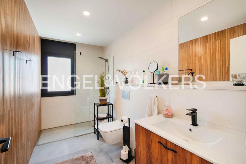 Foto 6b12918d-7974-4992-9e97-a2c6a220016b. Chalet con parcheggio piscina in Tordera - Fluvià - Llobregat Empuriabrava