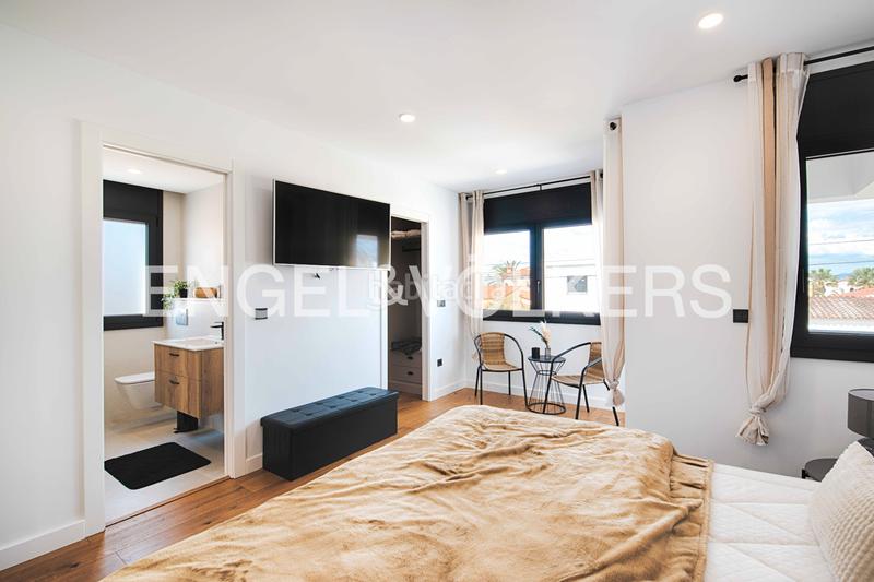 Foto d7b7ca63-b60f-4521-aa40-6e7b352eff9d. Chalet con parcheggio piscina in Tordera - Fluvià - Llobregat Empuriabrava