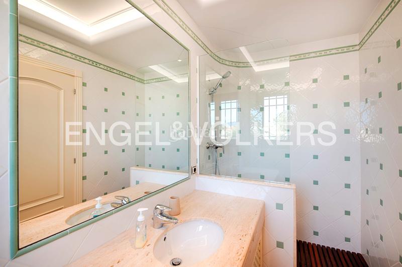 Foto 7b71d938-5025-4bfb-be8e-2349401e18f5. Chalet avec cheminée parking piscine dans Peni Empuriabrava