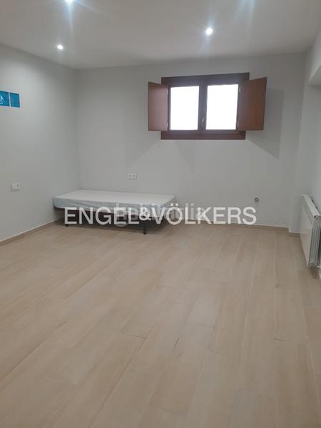 Foto 8621472c-a346-46e4-a390-e71dd3ba474a. Casa con camino in Cantallops