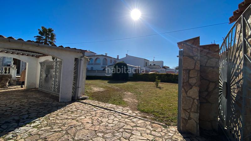 Foto 0c08b415-d52e-4b0b-ba04-8cb87a978916. Chalet dans Segre - Ebre - Ter Empuriabrava