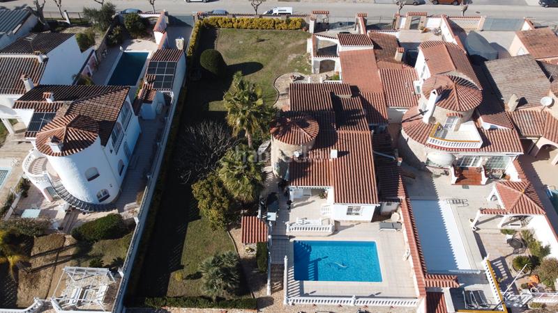 Foto 4851e748-4446-42e0-b951-fc2f0c1b8697. Chalet dans Segre - Ebre - Ter Empuriabrava