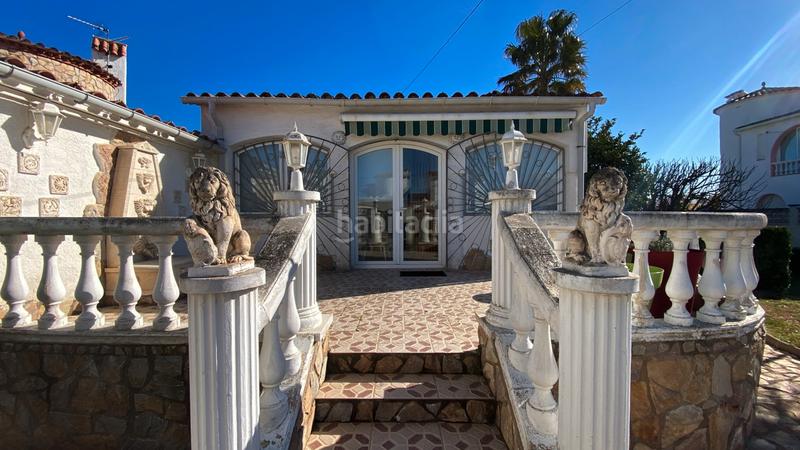 Foto c293efec-090c-4c00-98b6-884210cb34d1. Chalet dans Segre - Ebre - Ter Empuriabrava