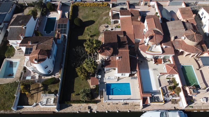 Foto d0dfec39-1299-470f-aeac-bdeba8e01b71. Chalet dans Segre - Ebre - Ter Empuriabrava