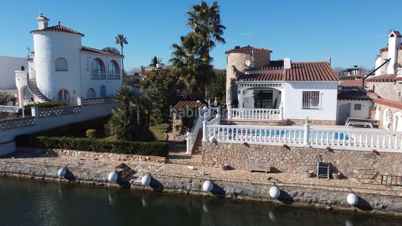 Foto d79f455f-38e7-4ba8-8d10-f5d786c7d5e1. Chalet dans Segre - Ebre - Ter Empuriabrava
