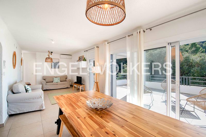 Foto 39c0c2f9-568f-4bfc-b0ad-0dd5a5b81e24. Casa con piscina in Puig Rom-Canyelles-Almadrava Roses