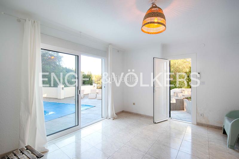 Foto f692c980-a8b0-4768-84f5-a3b45862b08b. Casa con piscina in Puig Rom-Canyelles-Almadrava Roses