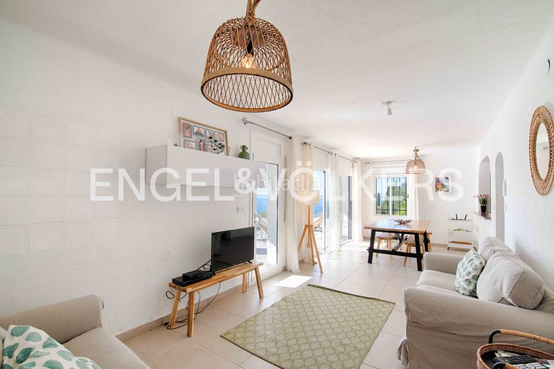 Foto 872e52f2-5d2e-4786-be14-95a980d07486. Casa amb piscina a Puig Rom-Canyelles-Almadrava Roses