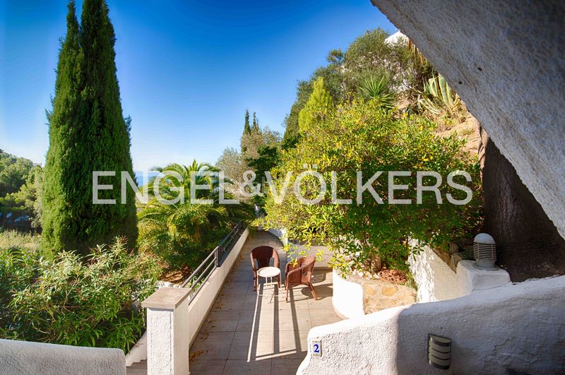 Foto 937ef266-4d30-4159-aa17-2250295ed606. Casa amb piscina a Puig Rom-Canyelles-Almadrava Roses