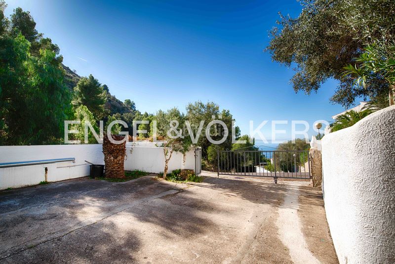 Foto 9ea0b0af-4565-4e9c-ad8d-a3ae8112d5ed. Casa amb piscina a Puig Rom-Canyelles-Almadrava Roses