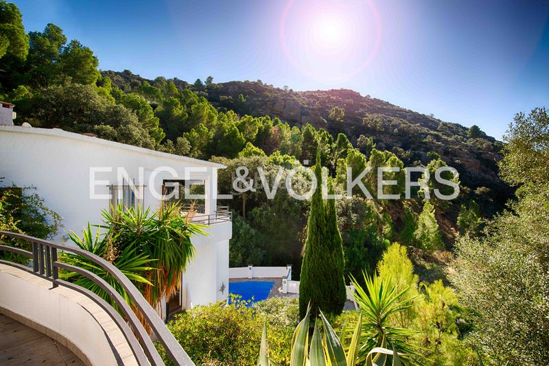 Foto ca223320-267e-4606-825a-93bf977d1068. Casa amb piscina a Puig Rom-Canyelles-Almadrava Roses