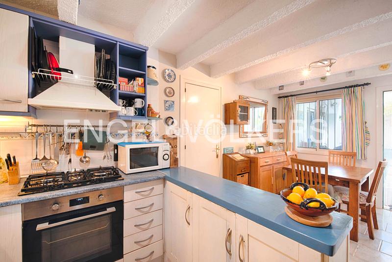 Foto 0c93e8e3-7318-494f-831a-ab70e60ae58f. Casa amb xemeneia a Muga - Gran Reserva - Badia Empuriabrava