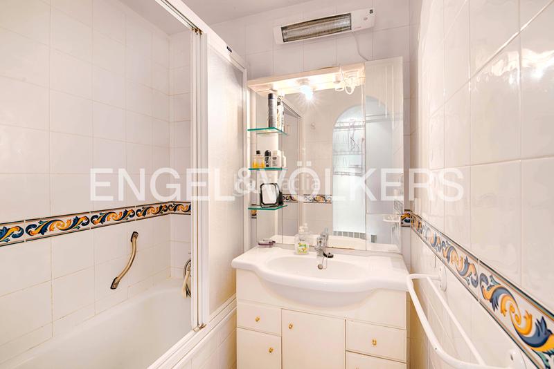 Foto 1a478bca-bf23-4b6a-9633-2f8698a18e6f. Casa amb xemeneia a Muga - Gran Reserva - Badia Empuriabrava