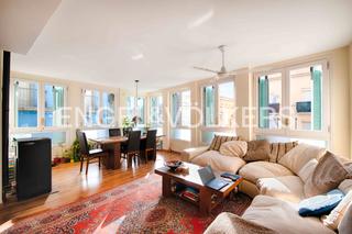 Appartement  Carrer d'antoni agramunt. Luminoso piso en el centro de castelló d'empúries