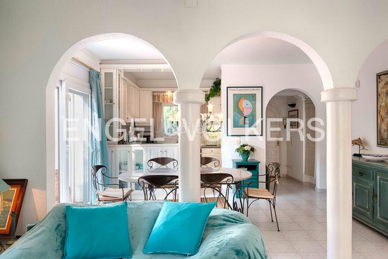 Foto 8bff6f80-ee51-4bf0-bdd2-f1edb2cc0cfc. Haus mit parking pool in Francolí - Freser - Noguera Empuriabrava