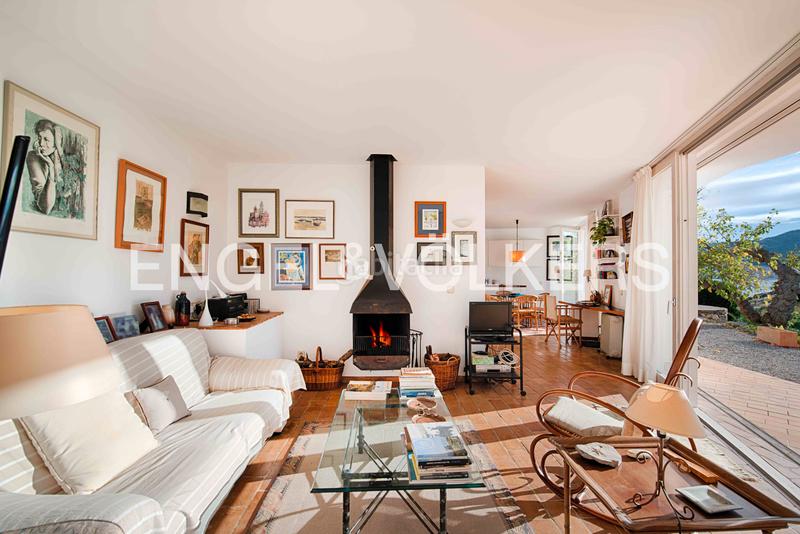 Foto 803de4ea-ce98-41b8-9096-da4468d1853f. Casa exclusiva casa con vistas al mar – elegancia, confort y ubicación privilegiada en Port de la Selva (El)