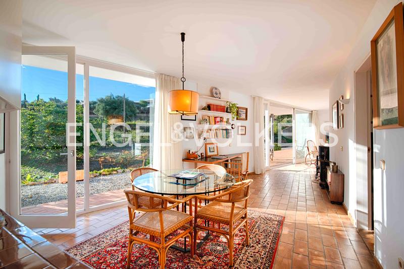 Foto a851290a-e845-4102-8a12-c218e37373a2. Casa exclusiva casa con vistas al mar – elegancia, confort y ubicación privilegiada en Port de la Selva (El)