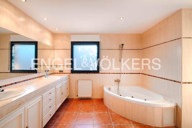 Foto a5689494-e4df-4ad8-a270-8e055fd0ce8d. Chalet con riscaldamento parcheggio piscina in Peralada