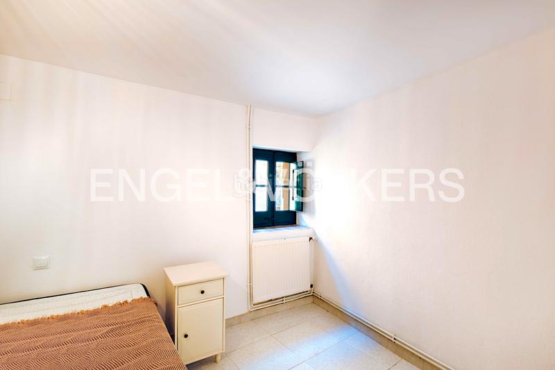 Foto 4c09647d-fde6-40d7-b184-2a0ff0d91a38. Edificio con piscina in Terrades