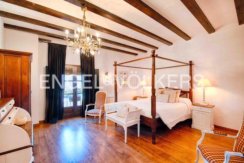 Foto e1db6257-870f-40e8-a48a-f875256f25eb. Edificio con piscina in Terrades