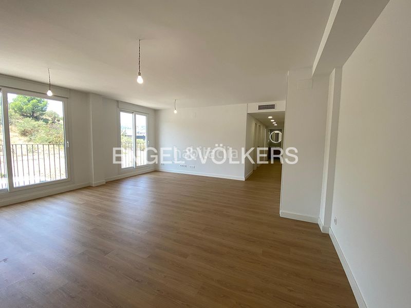 Foto 65e81b7c-b3a5-4d7a-9afd-67425fc9ad43. Piso en avinguda antoni margarits 3 exclusiva - pisos de obra nueva – 3 dormitorios, plaza de aparcamiento, trastero y alta eficiencia en Llançà