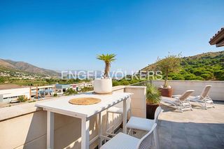 Dachwohnung  Carrer vinyes verdes. Penthouse exclusivo con terraza de 180°, vista al mar y equipami