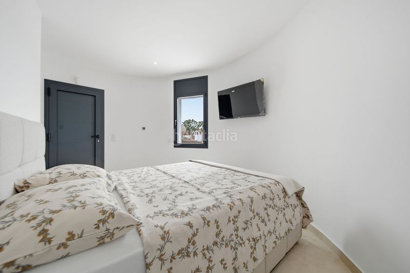Foto 13040a12-e977-4e46-a08b-7cff7d05b698. Casa amb aparcament piscina a Alberes Empuriabrava