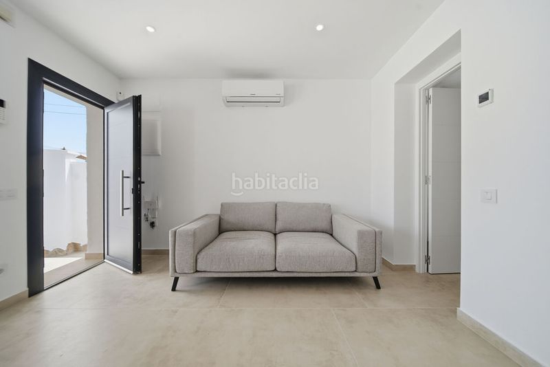 Foto 49b6eaa5-0d08-48a4-bdf9-854f49f8af17. Casa amb aparcament piscina a Alberes Empuriabrava