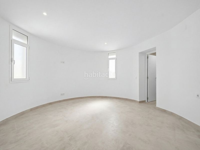 Foto a3a289e1-ac83-4b8f-b3a9-9163d75a2e5b. Casa amb aparcament piscina a Alberes Empuriabrava