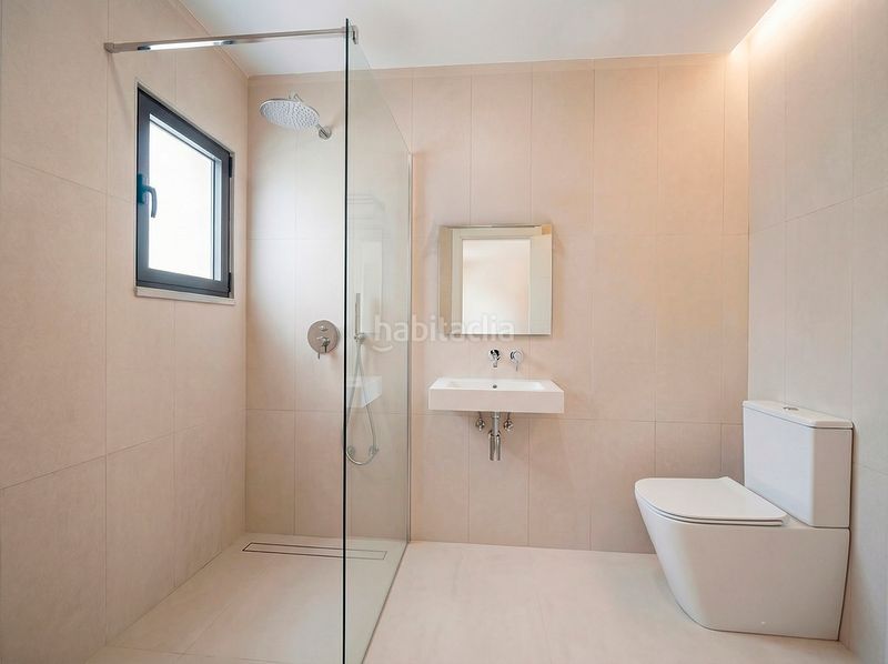 Foto ccc6be96-4832-4f64-bb88-30eea9244629. Casa amb aparcament piscina a Alberes Empuriabrava