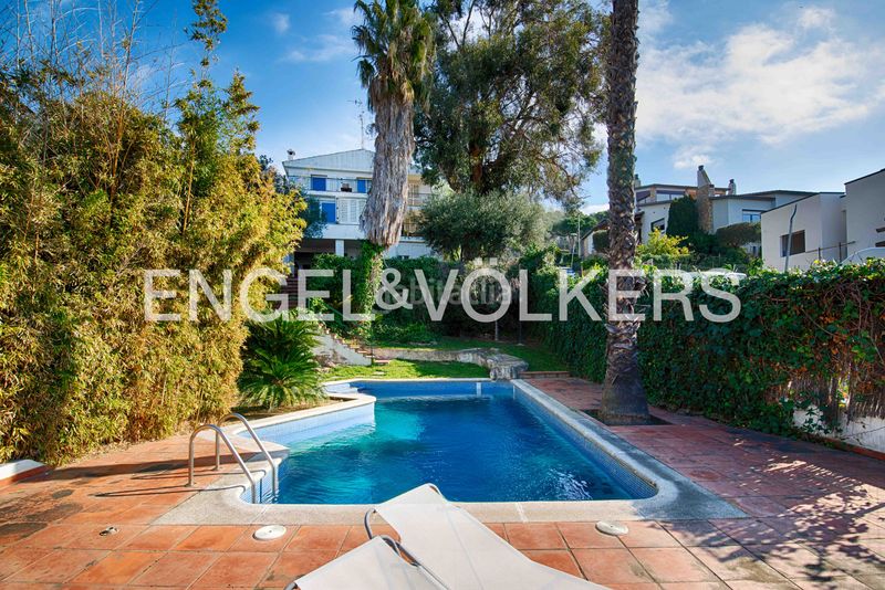 Foto b3858350-c221-4827-a5d1-18779894ec8d. Casa amb calefacció piscina a Els Grecs-Mas Oliva Roses