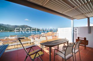 Maison jumelée  Carrer de la font. Casa en el centro de el port de la selva, costa brava, con vista