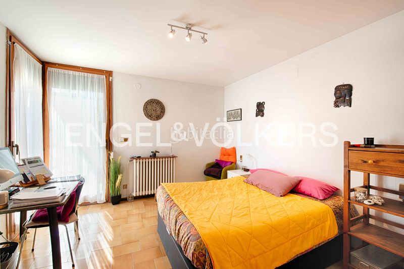 Foto b56e4105-5603-4aa3-aec7-dbcf37e7e470. Casa adossada amb xemeneia calefacció aparcament piscina a Llançà