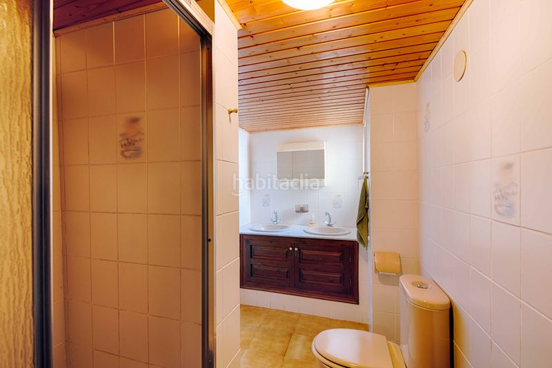 Foto ee1b6566-b497-4f42-901f-20af17a0ba01. Casa amb piscina a Puig Rom-Canyelles-Almadrava Roses