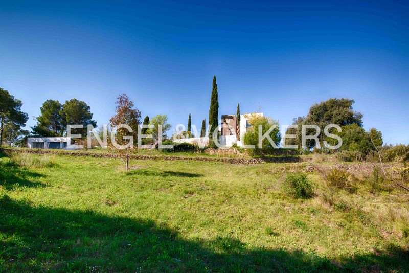 Foto af15374d-d83f-4c09-9a53-697484bae6fe. Xalet amb xemeneia calefacció aparcament piscina a Llers