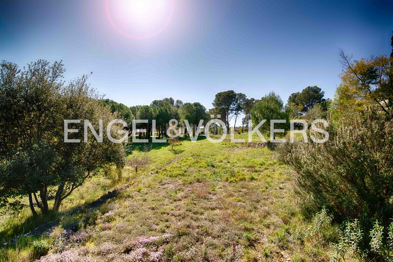 Foto b2de7f8e-2373-4c49-8a74-ad60ffa9725c. Xalet amb xemeneia calefacció aparcament piscina a Llers