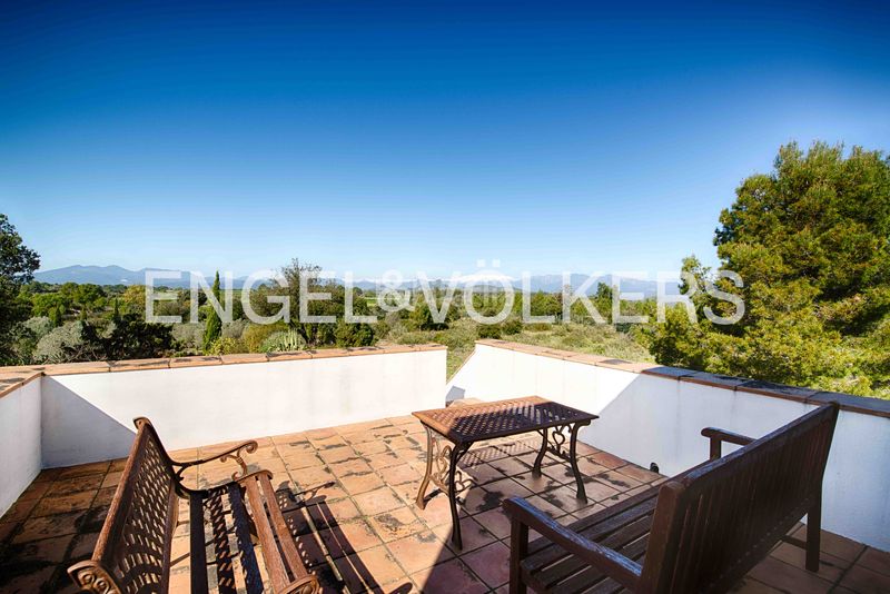 Foto d834442c-7b81-4bbd-8126-3affd4261675. Xalet amb xemeneia calefacció aparcament piscina a Llers