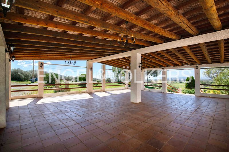 Foto c31e7b23-a0d7-4913-a279-f7629bfb2073. Masia a Nord Roses