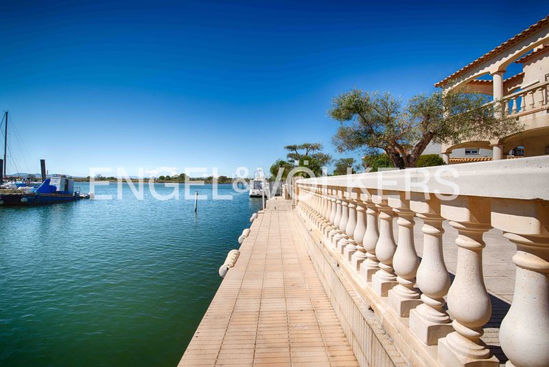 Foto 68d33424-c614-4699-97a3-258c9a2a7ebe. Casa amb calefacció aparcament piscina a Santa Margarida Roses