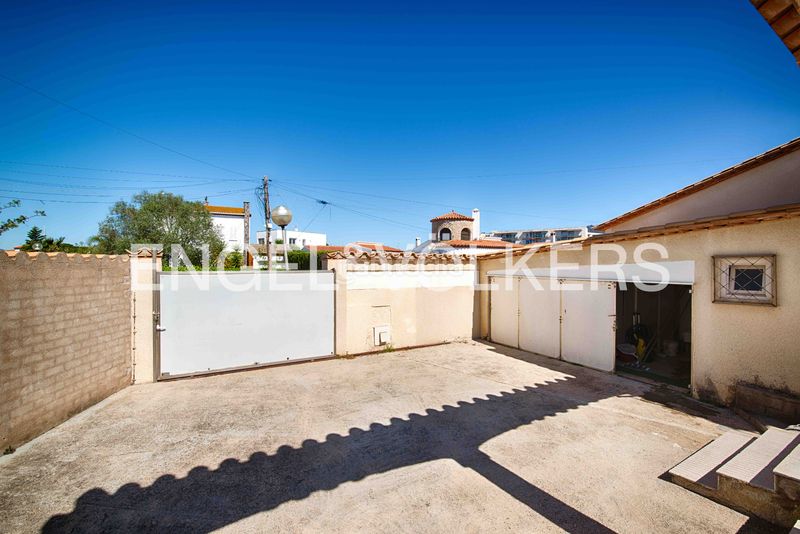 Foto e6580174-63d9-44f8-96a8-01d1cd65857f. Casa amb calefacció aparcament piscina a Santa Margarida Roses